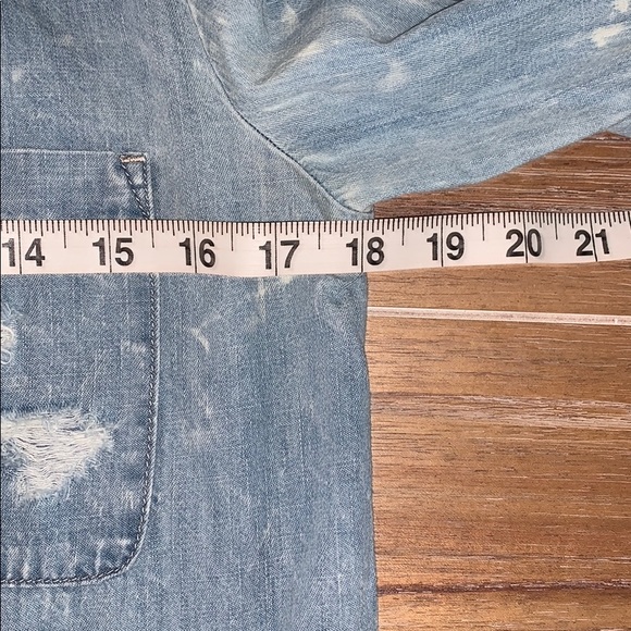 Distressed denim button up shirt XS - Picture 7 of 10
